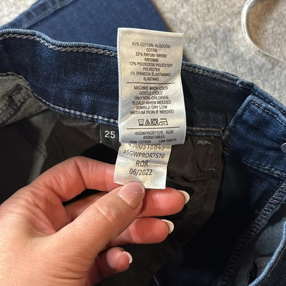 Hudson Heidi High Rise Flare, Size 25 - Picture 14 of 14